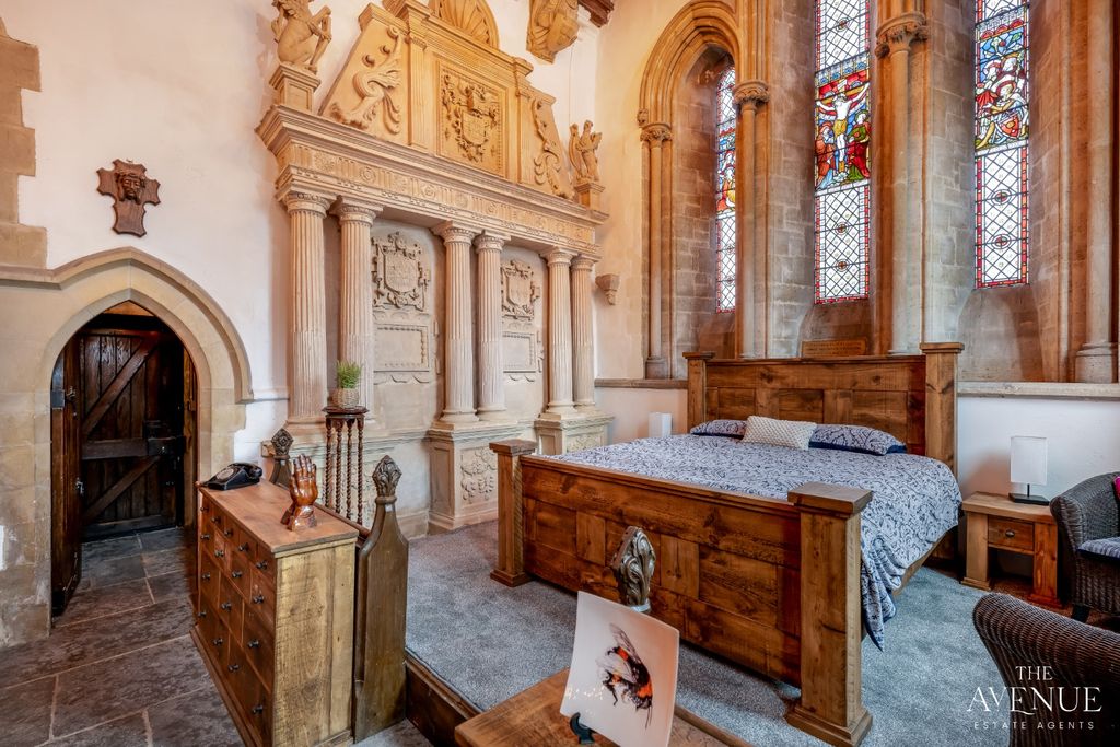 Property photo 1 of 37 4067474