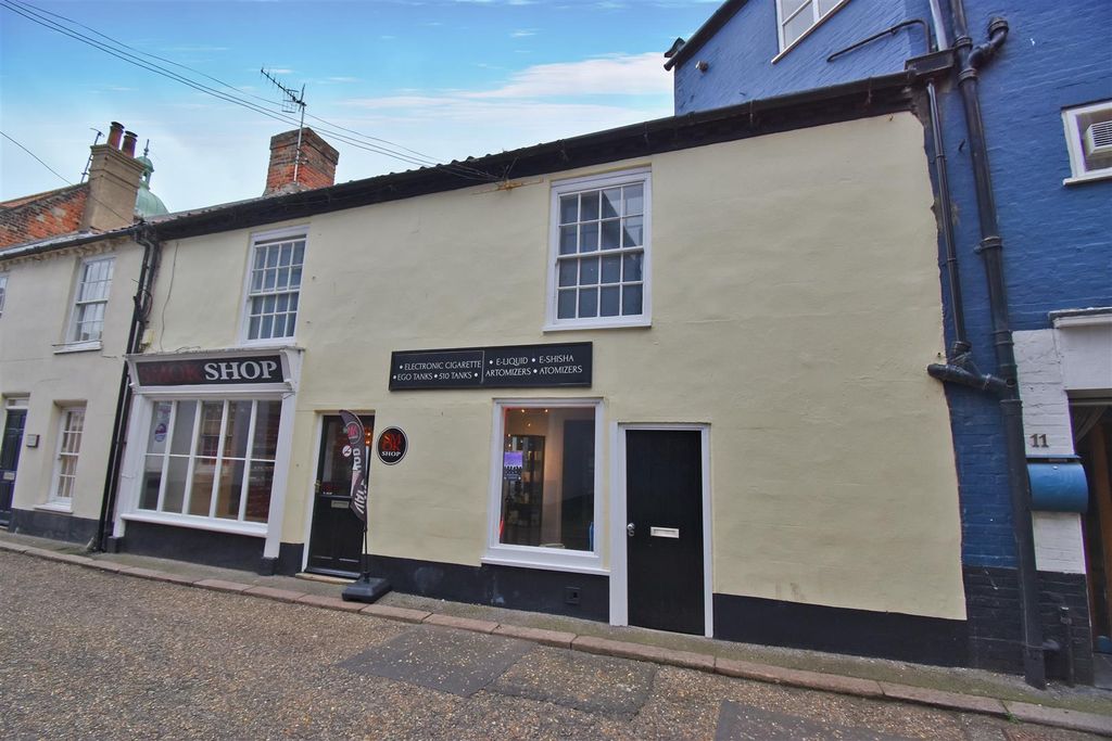 Property photo 1 of 11 Front.Jpg