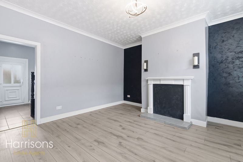 Property photo 3 of 18 Photo 5