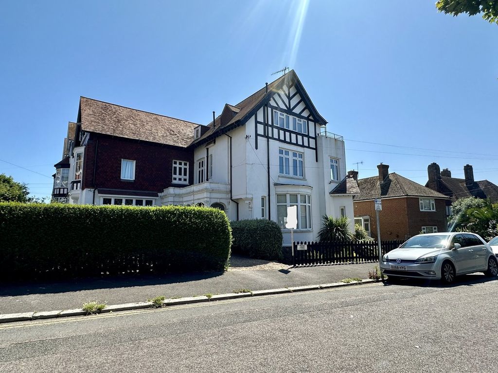 Property photo 1 of 29
