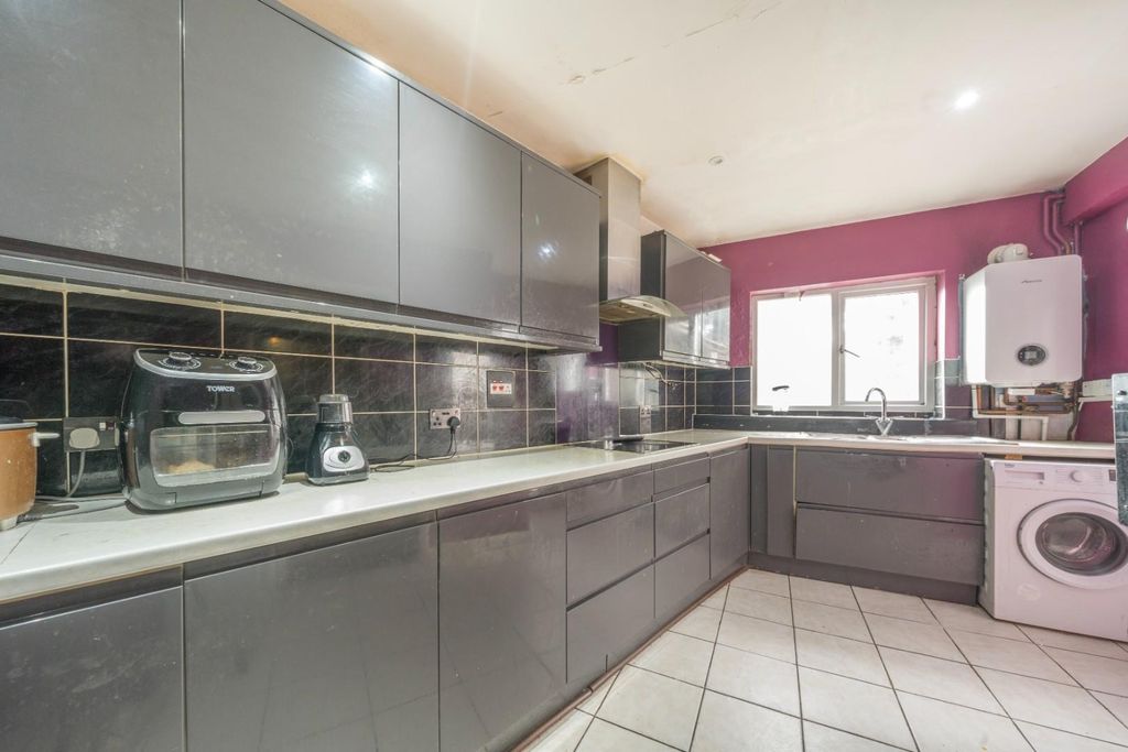 Property photo 2 of 7 Dsc07998.Jpg