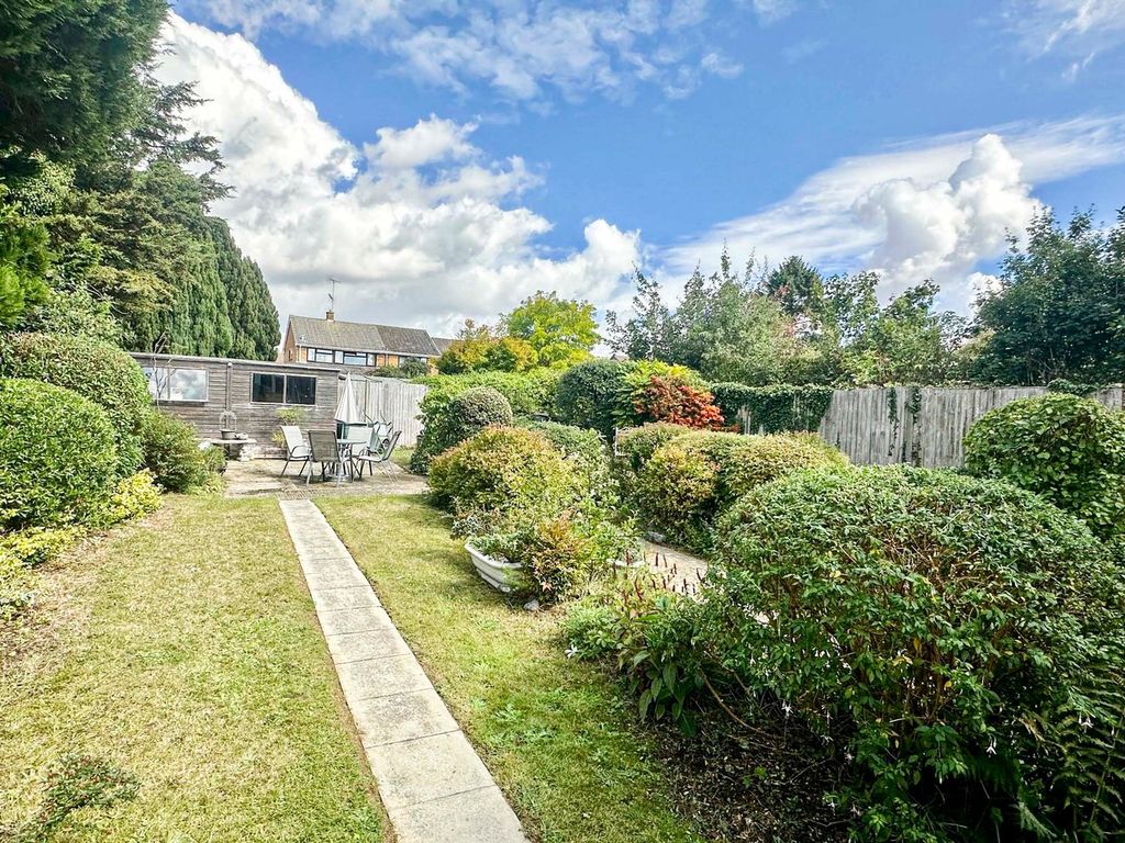 Property photo 2 of 18