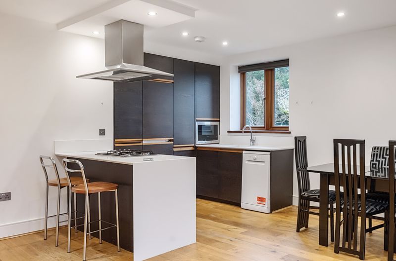 Property photo 3 of 12 Photo 3