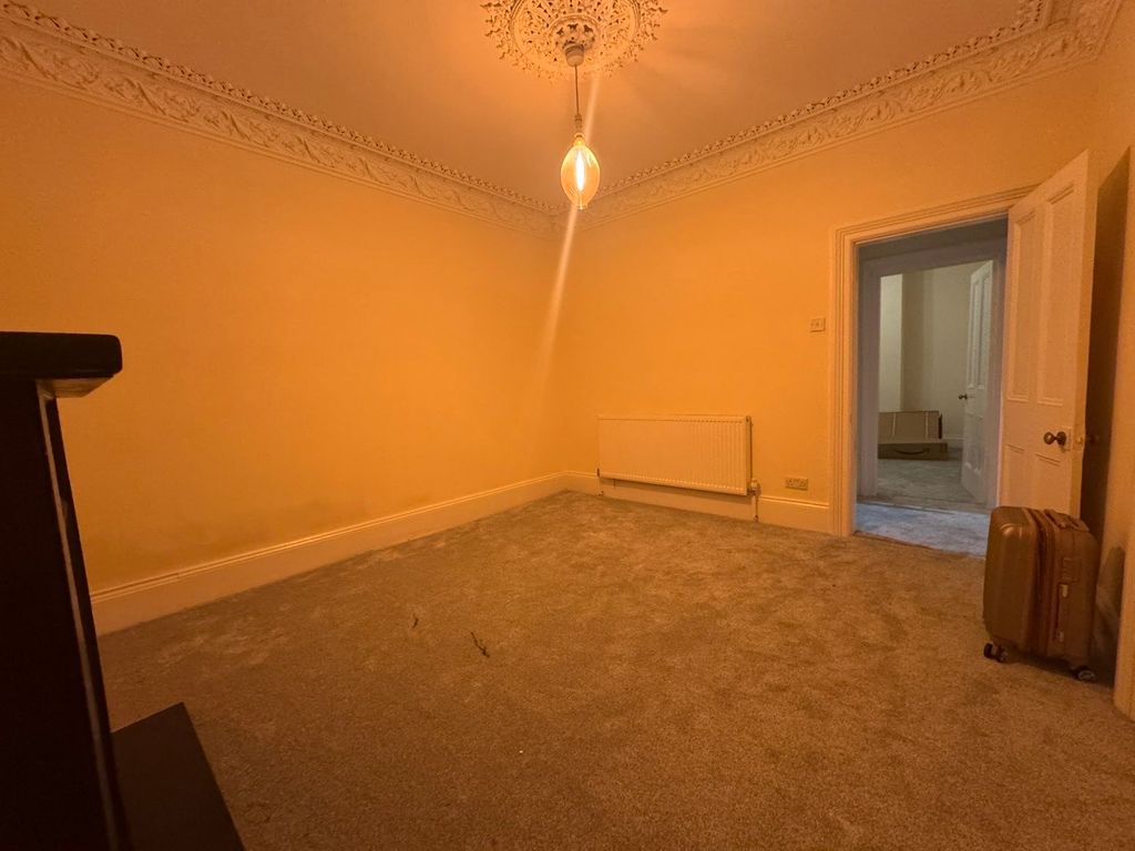 Property photo 3 of 12 Living Room