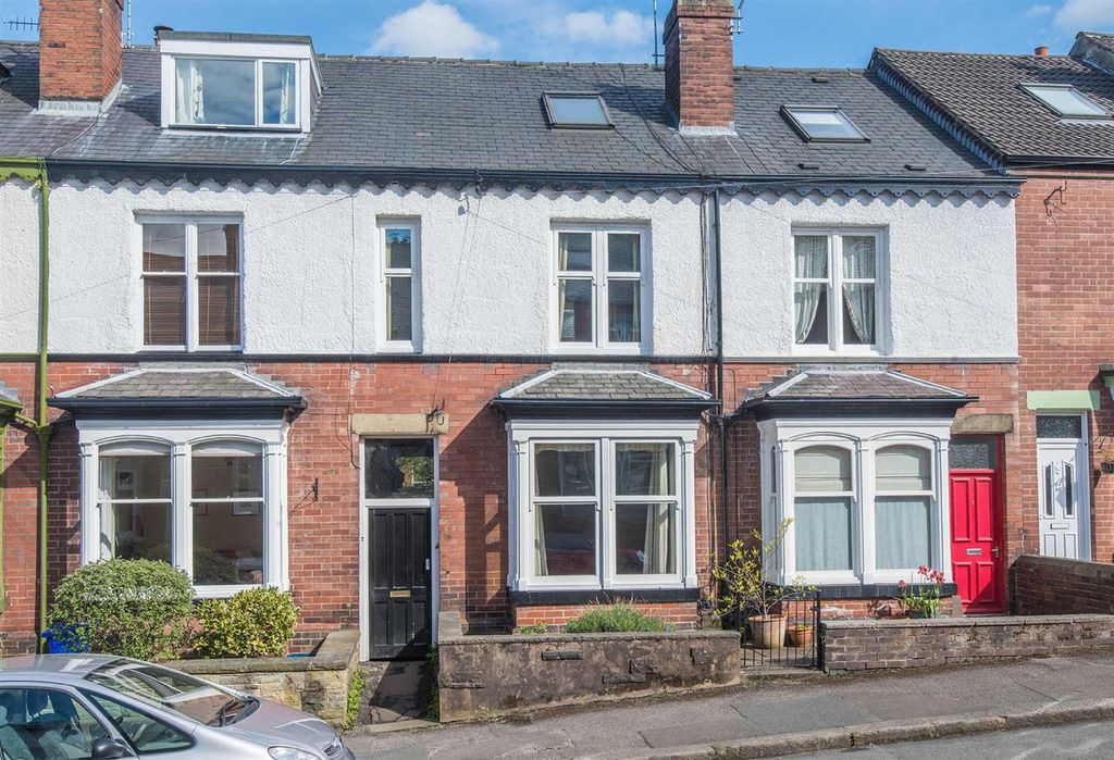 Property photo 1 of 10