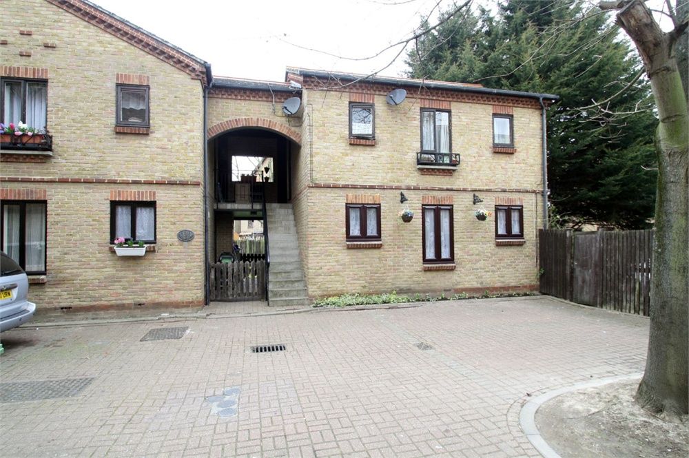 Property photo 1 of 6