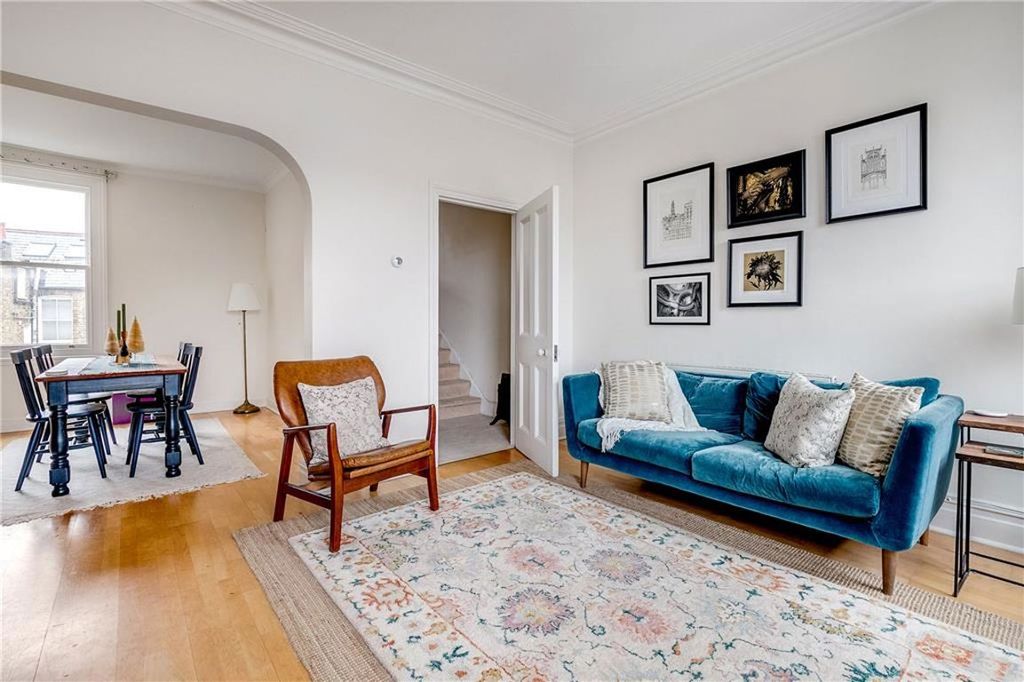 Property photo 1 of 5