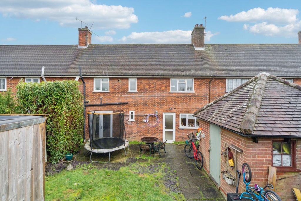 Property photo 3 of 11