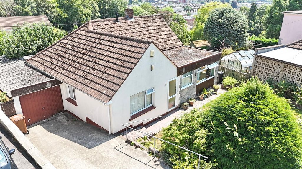 Property photo 1 of 20