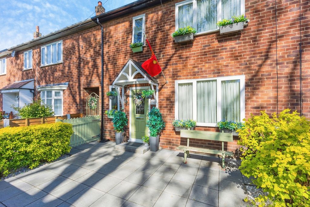 Property photo 1 of 19 Pbox-Img.Jpg