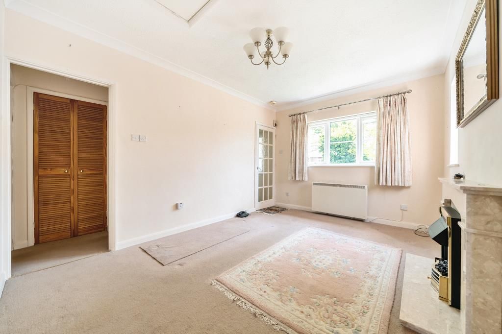 Property photo 3 of 12 Internal