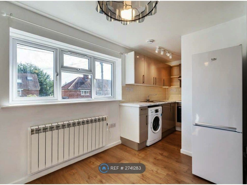 Property photo 2 of 7 Lounge