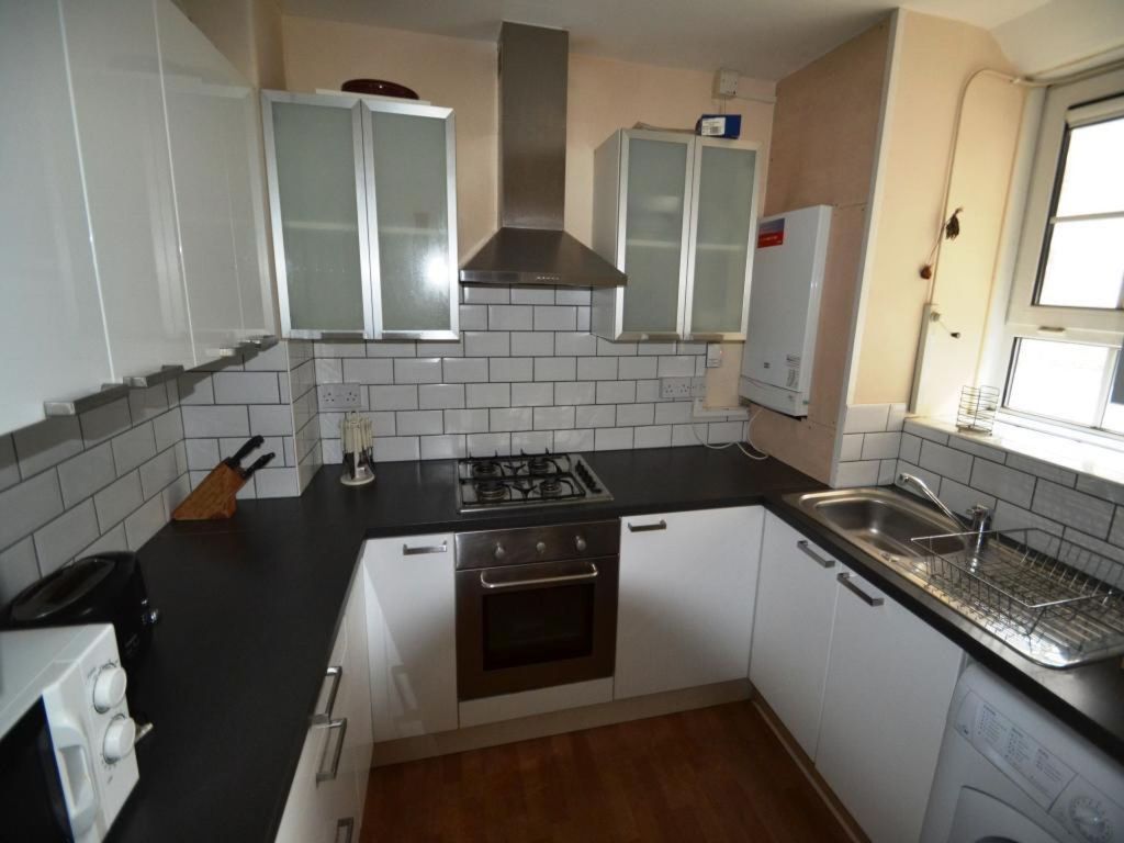 Property photo 2 of 5