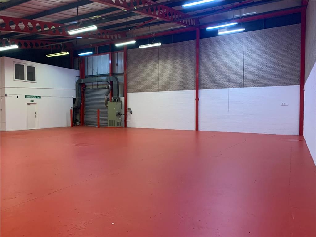 Property photo 2 of 6 Photo 4