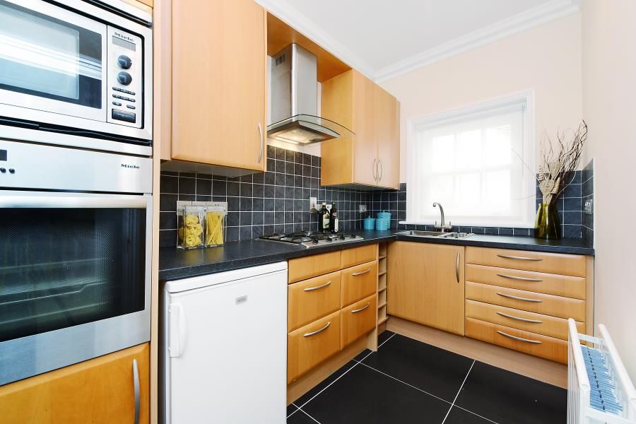 Property photo 3 of 8