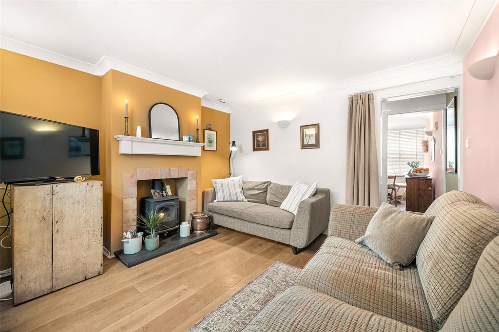 Property photo 1 of 16 Picture No. 14