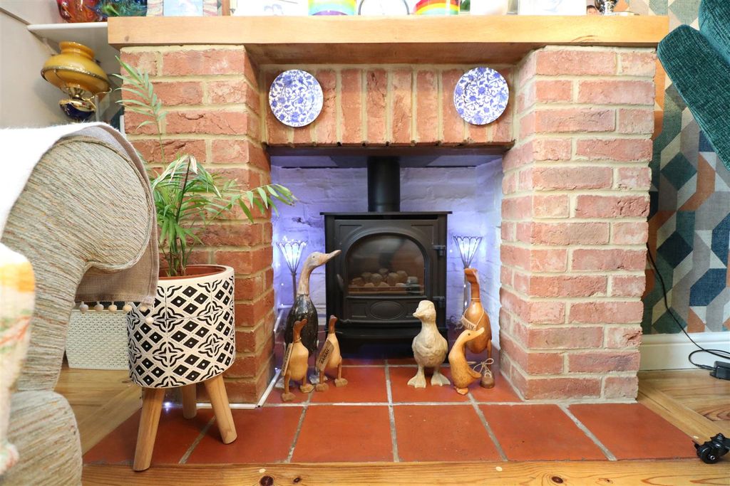 Property photo 3 of 18 Img_8542.Jpg