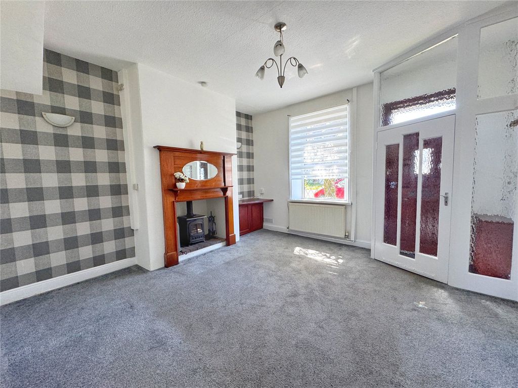 Property photo 2 of 19 Picture No. 23
