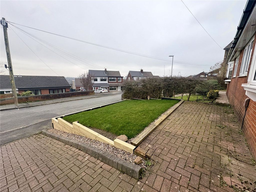 Property photo 3 of 13 Front View