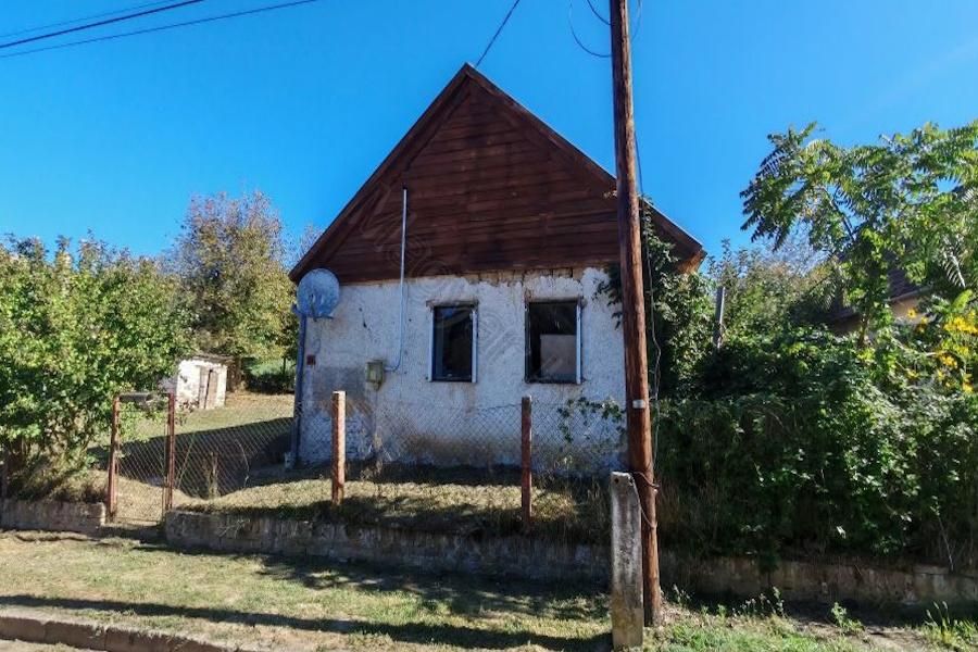 Property photo 1 of 6