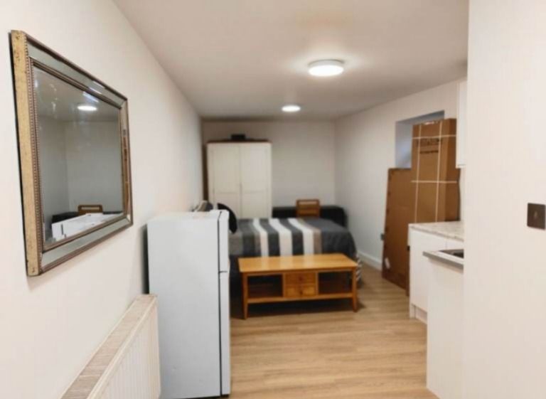 Property photo 1 of 4