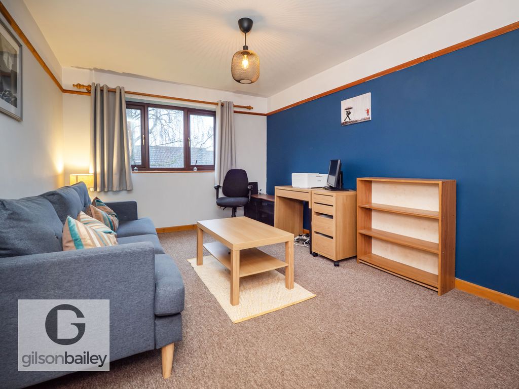 Property photo 2 of 10 19Riverdalecourt-4