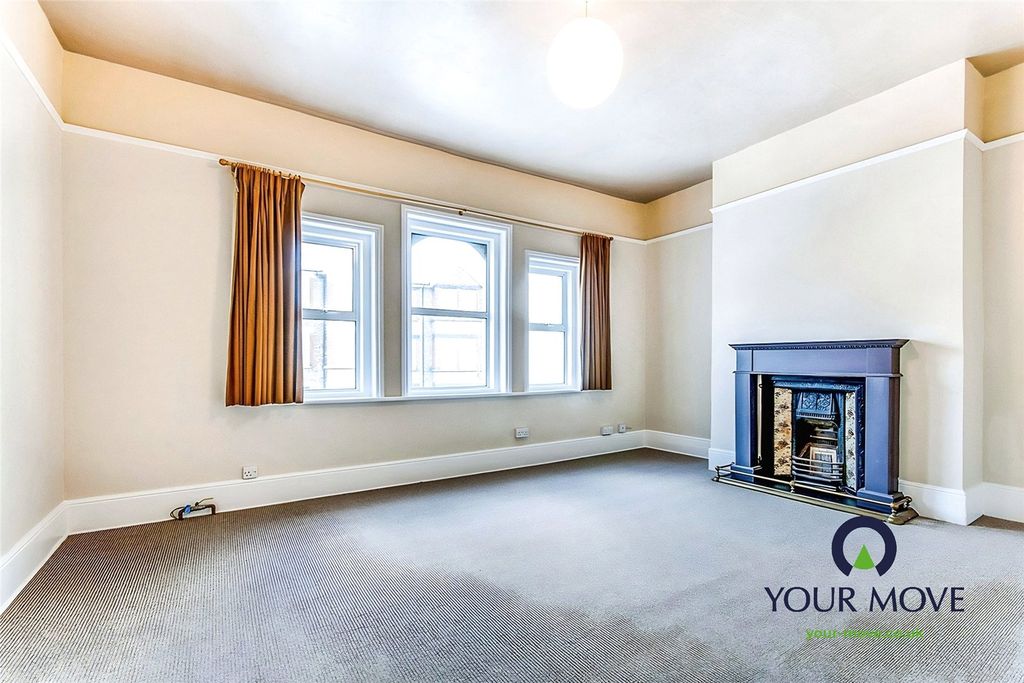 Property photo 2 of 10 Picture No. 07
