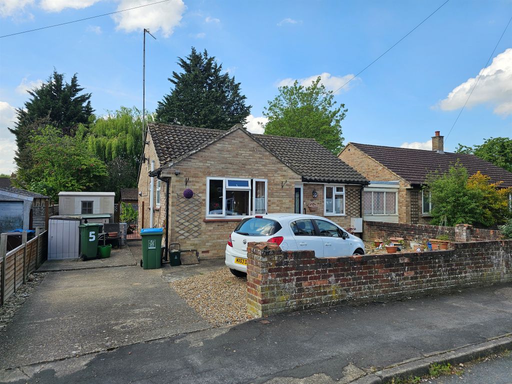 Property photo 1 of 17