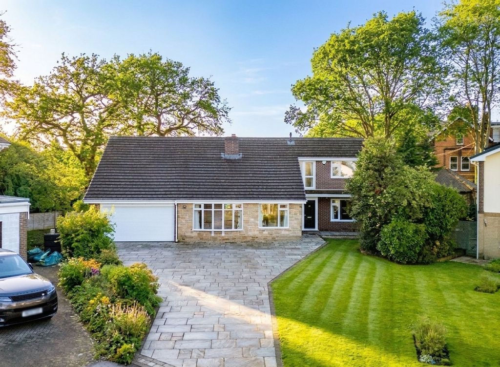 Property photo 1 of 35