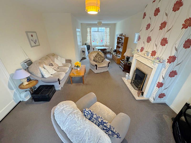 Property photo 2 of 22 Lounge Diner