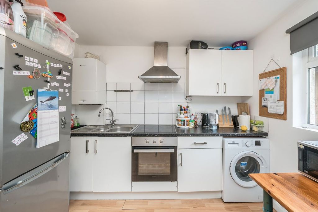 Property photo 2 of 4