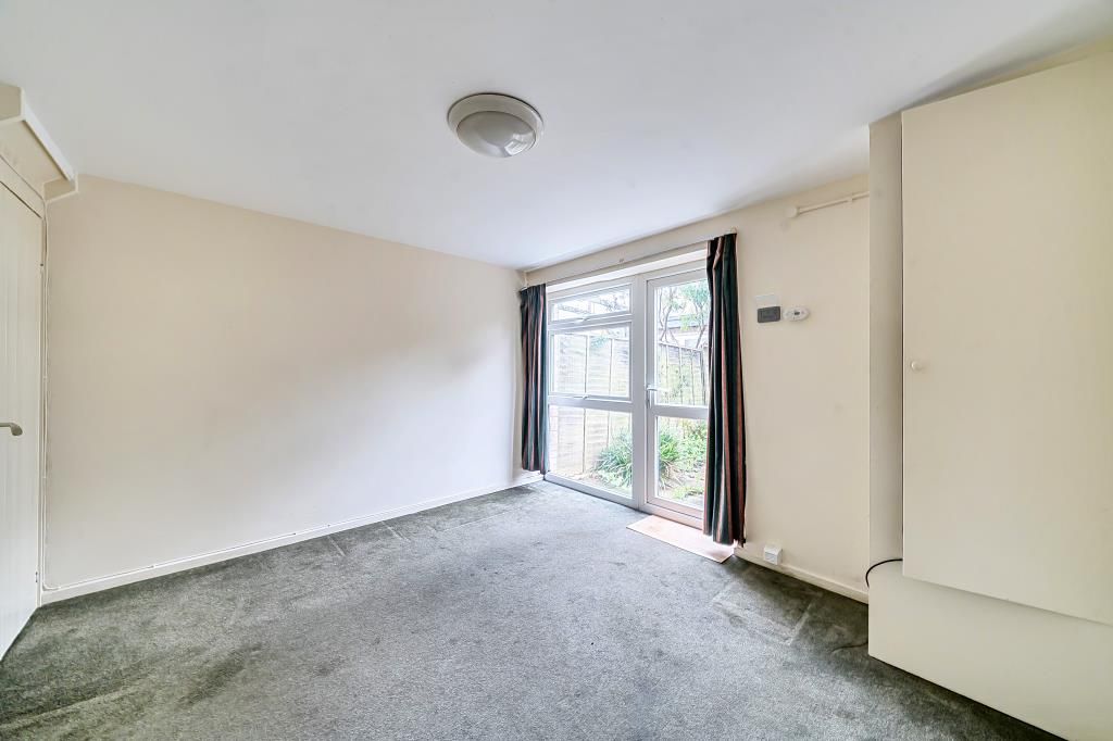 Property photo 3 of 12 Living Room