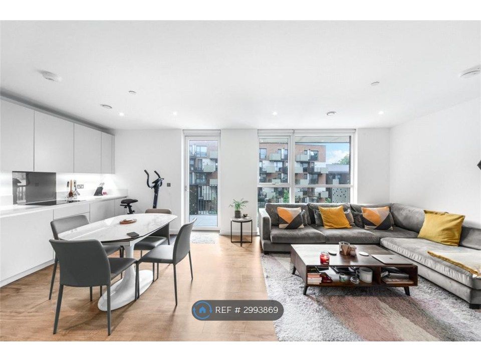 Property photo 3 of 18 Open Plan Living