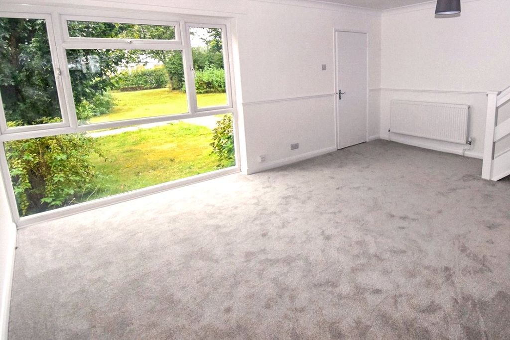 Property photo 2 of 10 Picture No. 02