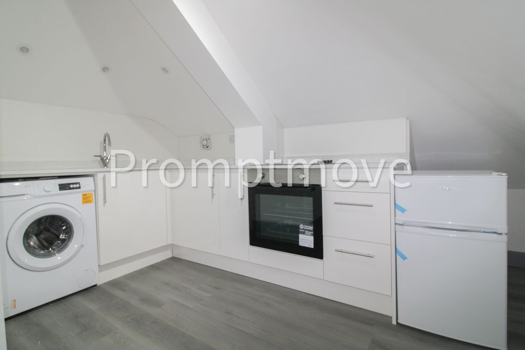 Property photo 3 of 4 Na