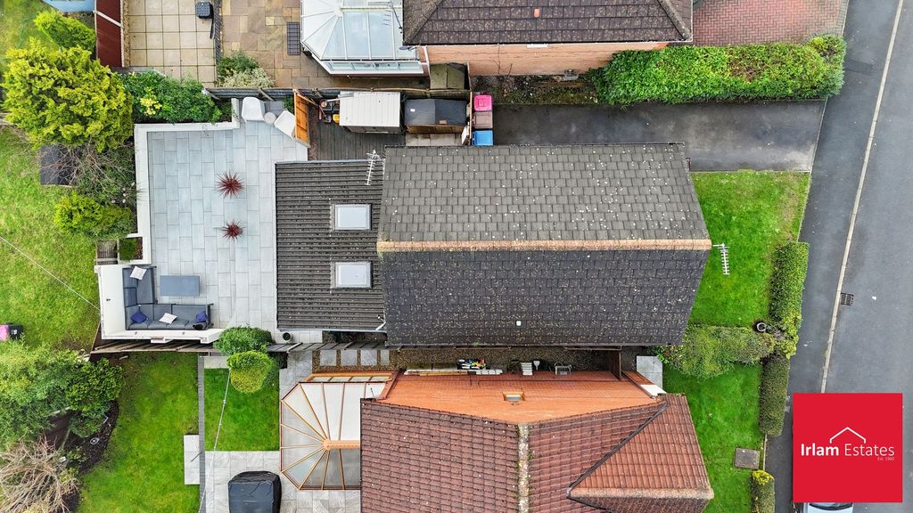 Property photo 2 of 22