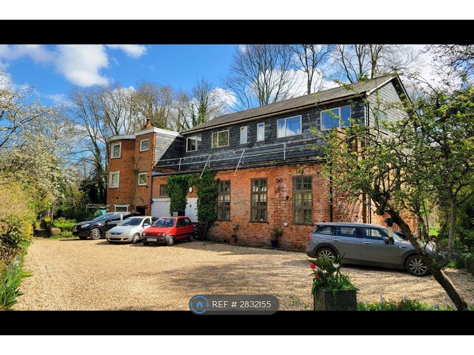 Property photo 1 of 14 Parking