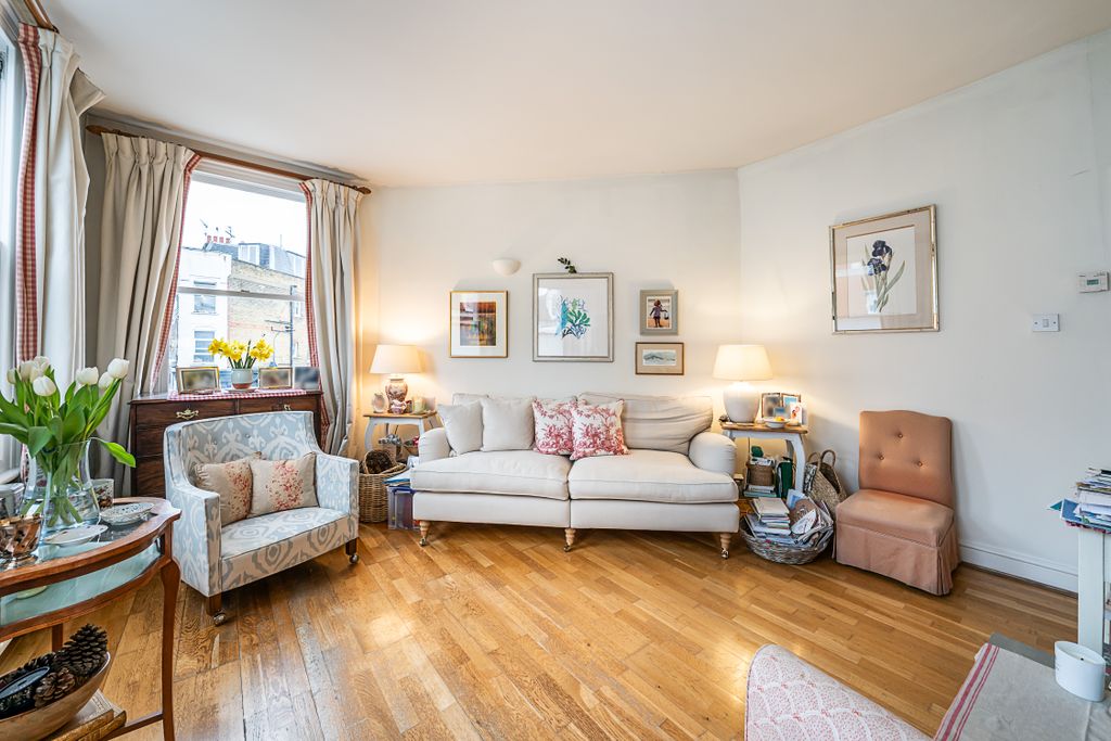 Property photo 3 of 7 3