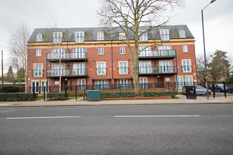 Property photo 1 of 8