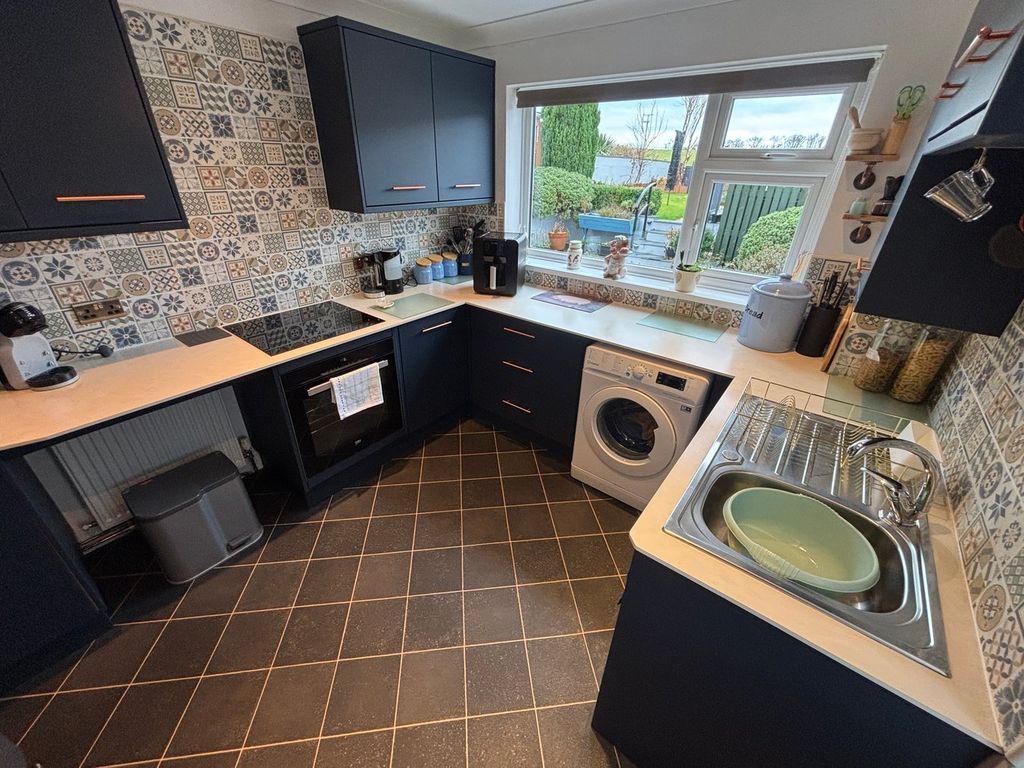 Property photo 3 of 22