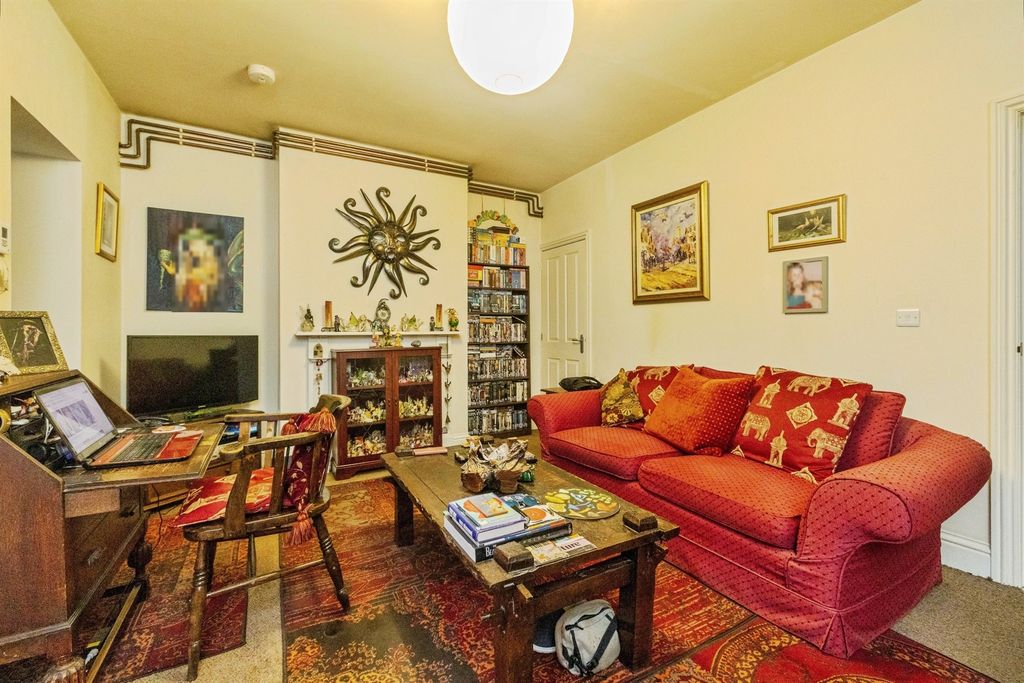 Property photo 3 of 15 Image