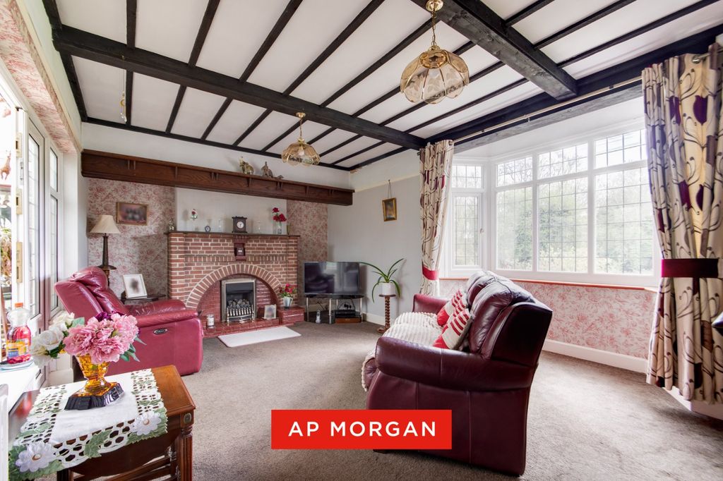 Property photo 2 of 17 Picture No. 07