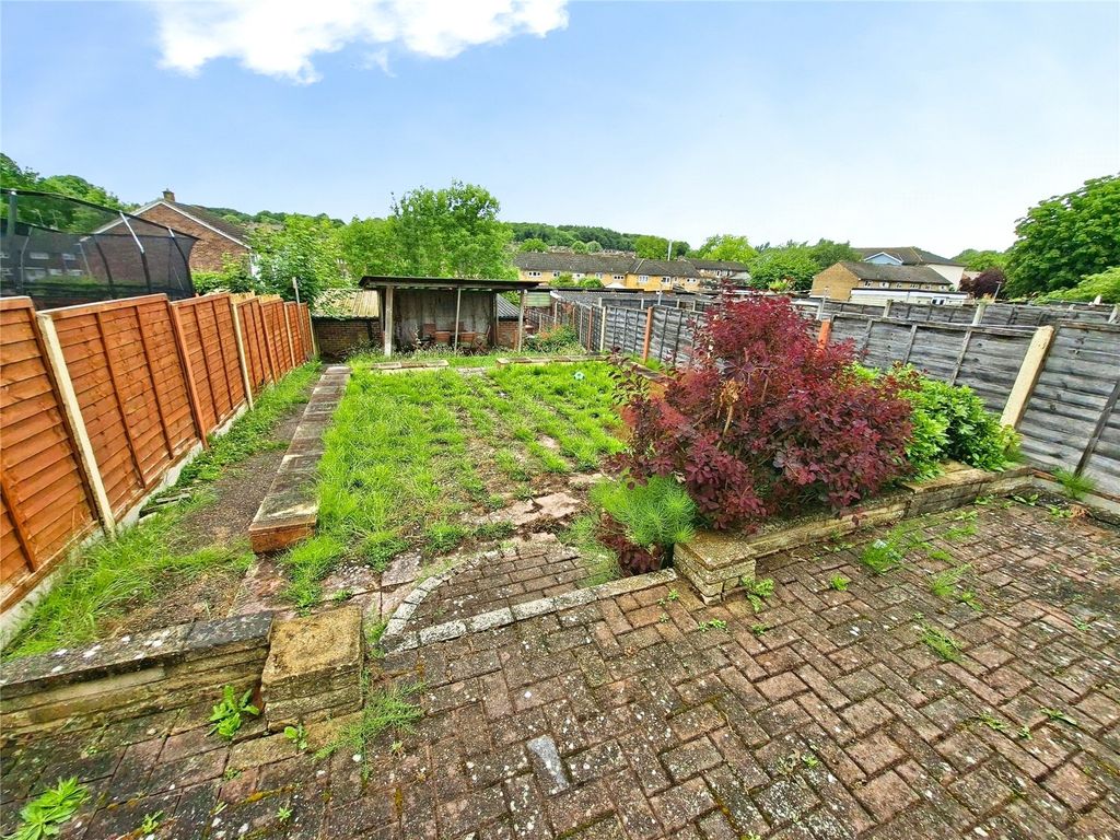 Property photo 2 of 12 Picture No. 07