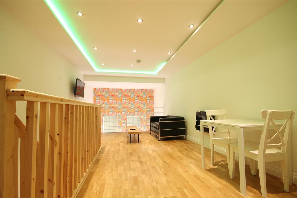 Property photo 2 of 7 2.Jpg
