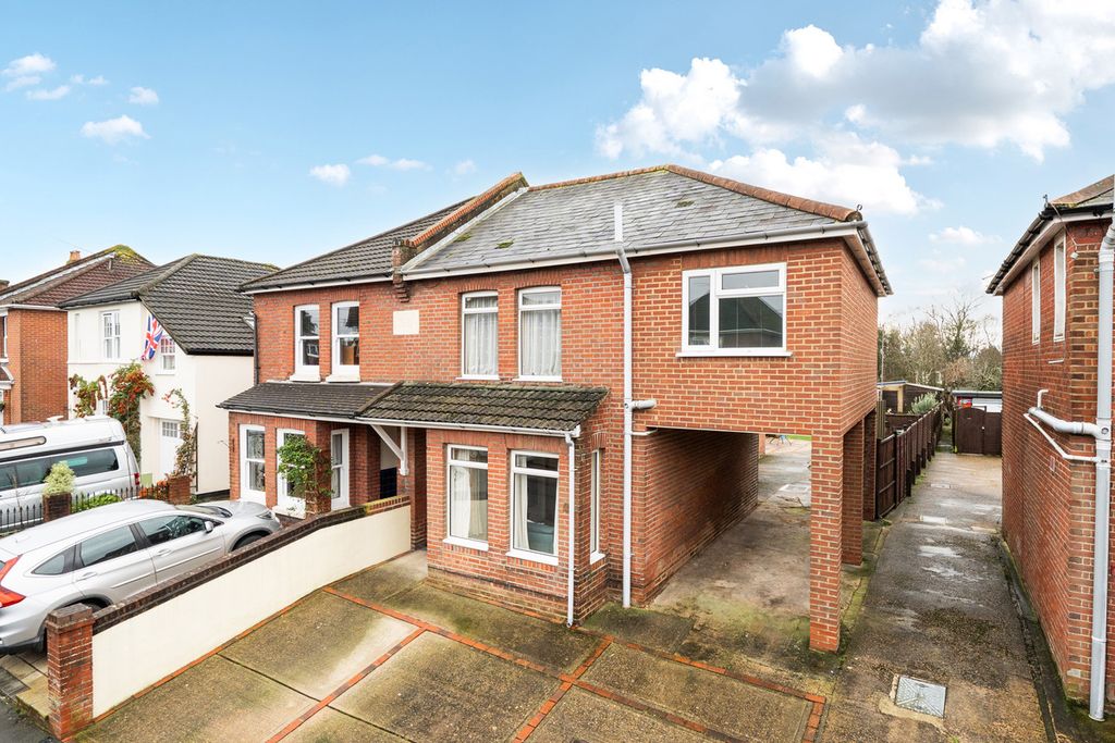 Property photo 1 of 26