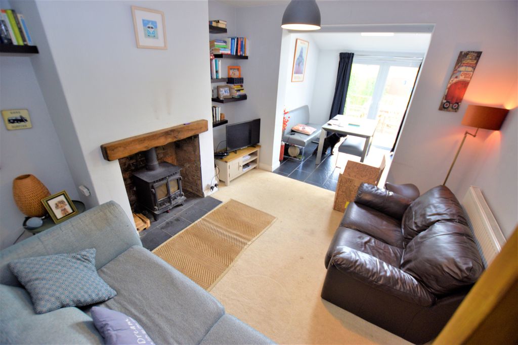 Property photo 3 of 13 Photo 03