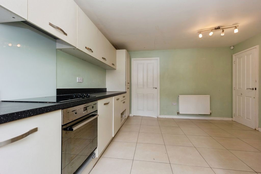Property photo 2 of 17 Pbox-Img.Jpg
