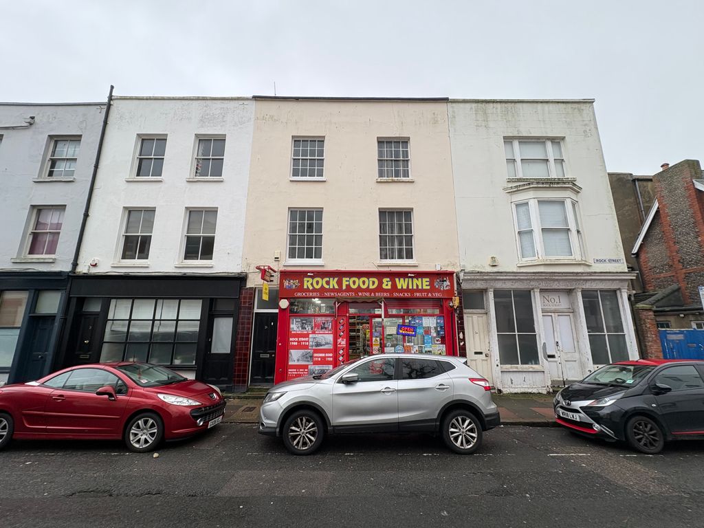 Property photo 1 of 6 Cover