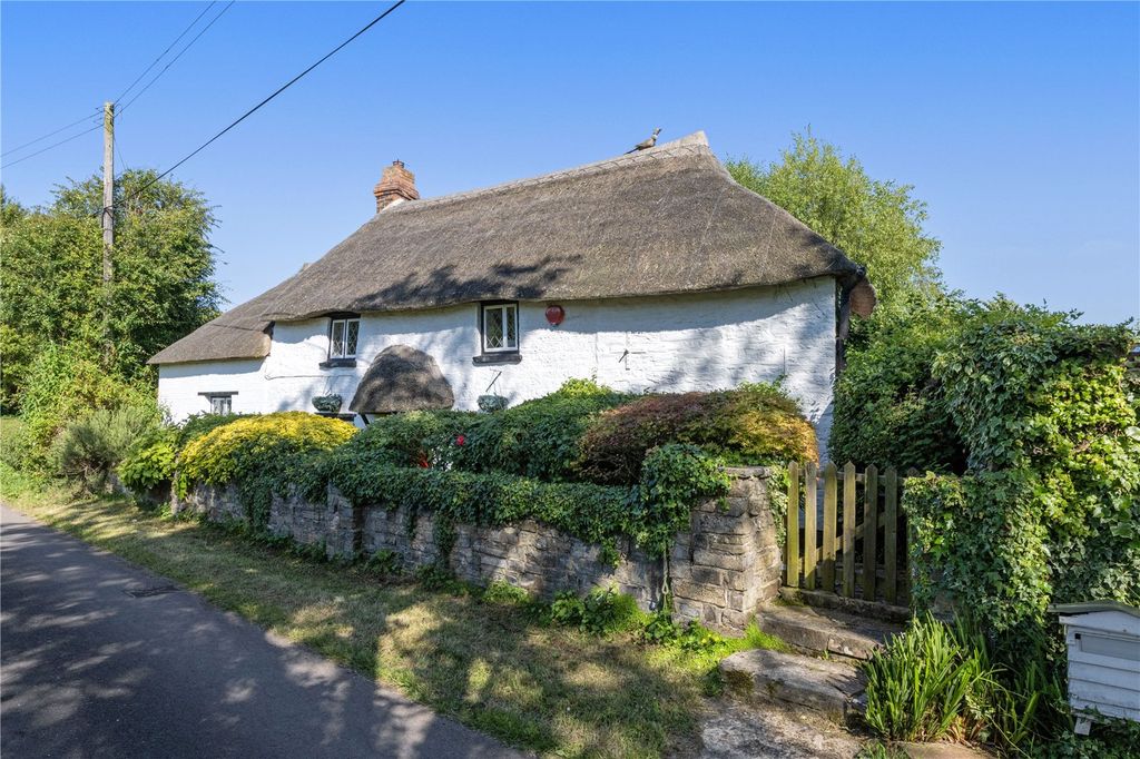 Property photo 1 of 27 Picture No. 19