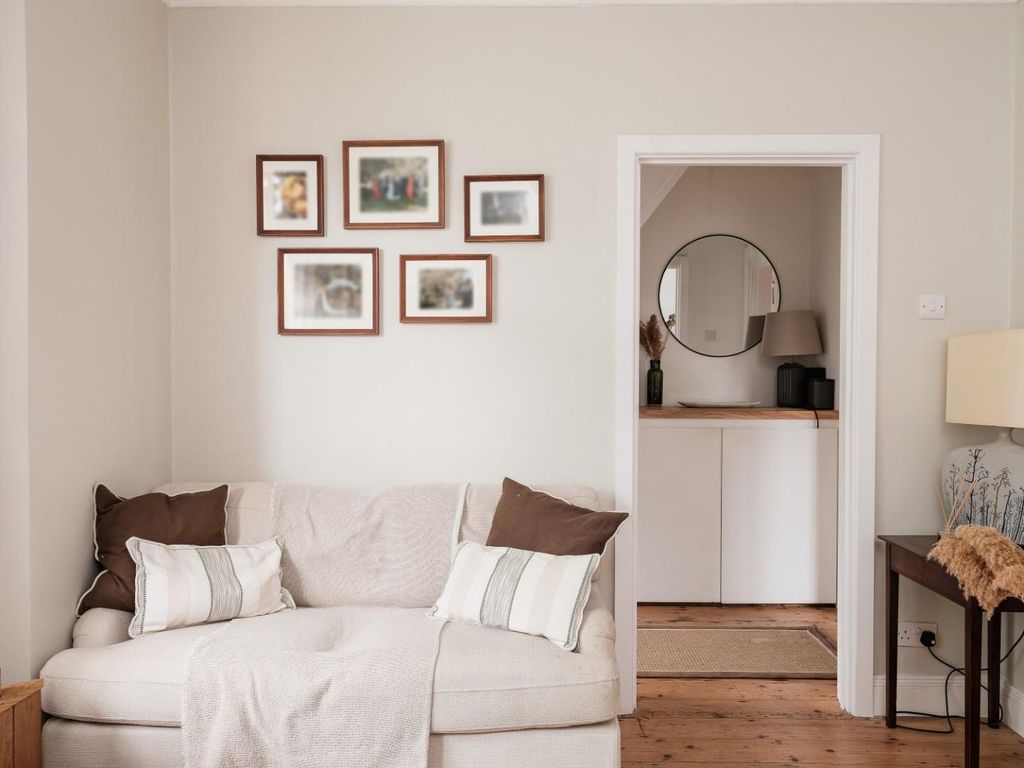 Property photo 3 of 30 Cnr58906.Jpg